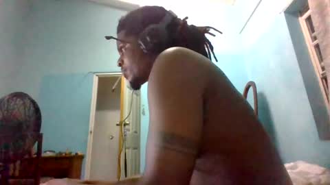 black_rasta758 online show from October 13, 12:54 am