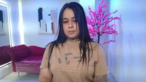 Snapshot of black_roseee chatting on November 9, 3:49 am Rousse online show from November 9, 3:49 am