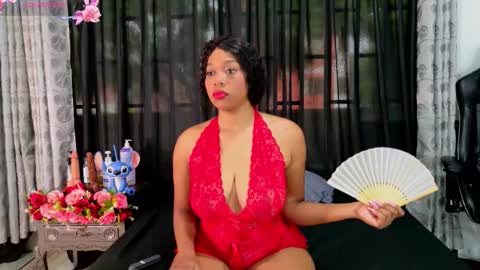 Snapshot of black_rosse_1 chatting on October 1, 12:44 pm Tifany online show from October 1, 12:44 pm