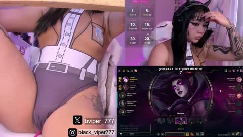 Snapshot of black_viperr chatting on February 10, 8:42 pm Mel online show from February 10, 8:42 pm