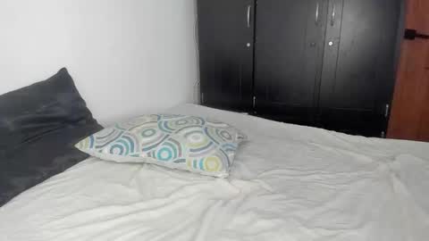 blackandwhite1_ online show from December 22, 1:19 pm