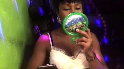 Crystal online show from January 12, 1:37 pm