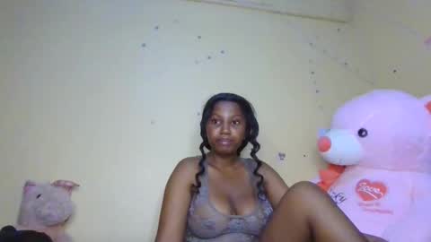 Snapshot of blackbarbiep chatting on February 20, 10:16 am blackbarbiep online show from February 20, 10:16 am