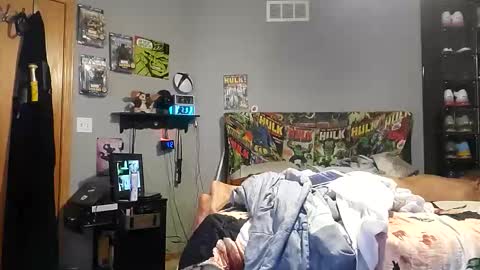 Snapshot of blackbob111 chatting on November 2, 9:11 am topdawg123 online show from November 2, 9:11 am