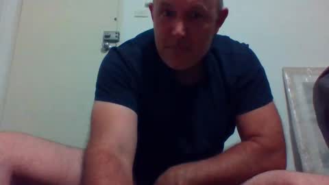 Snapshot of blackdog71 chatting on January 21, 9:35 am blackdog71 online show from January 21, 9:35 am