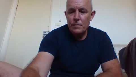 Snapshot of blackdog71 chatting on February 3, 6:02 am blackdog71 online show from February 3, 6:02 am