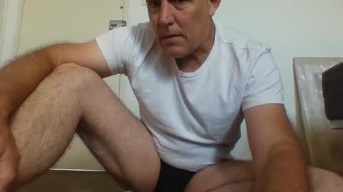 Snapshot of blackdog71 chatting on February 15, 11:36 pm blackdog71 online show from February 15, 11:36 pm