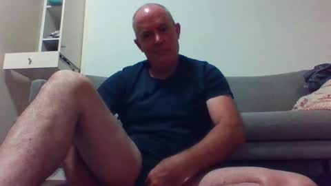 Snapshot of blackdog71 chatting on March 12, 7:17 pm blackdog71 online show from March 12, 7:17 pm