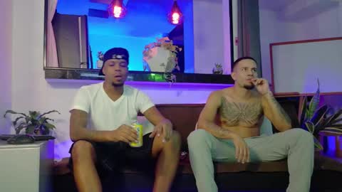 Snapshot of blackdreams1__ chatting on February 7, 2:15 am Black Dreams online show from February 7, 2:15 am