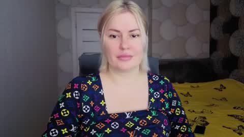 blackeyes11 online show from March 29, 3:17 am