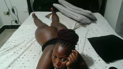Snapshot of blackher42 chatting on March 5, 5:18 pm blackher42 online show from March 5, 5:18 pm