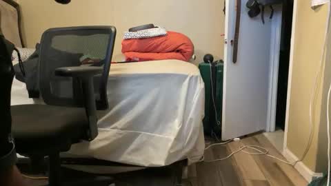 Snapshot of blackjag107 chatting on November 1, 5:09 am blackjag107 online show from November 1, 5:09 am