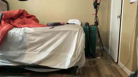 Snapshot of blackjag107 chatting on November 1, 6:32 pm blackjag107 online show from November 1, 6:32 pm