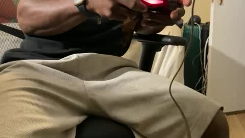 Snapshot of blackjag107 chatting on November 11, 6:02 am blackjag107 online show from November 11, 6:02 am