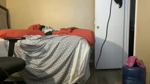 Snapshot of blackjag107 chatting on November 30, 7:23 am blackjag107 online show from November 30, 7:23 am