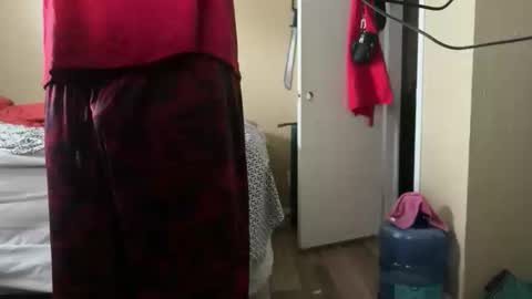 Snapshot of blackjag107 chatting on December 2, 6:25 pm blackjag107 online show from December 2, 6:25 pm