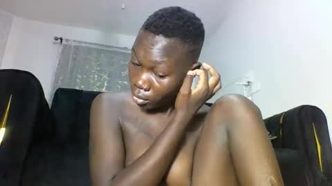 Snapshot of blackmarvel02 chatting on November 9, 4:22 am blackmarvel02 online show from November 9, 4:22 am