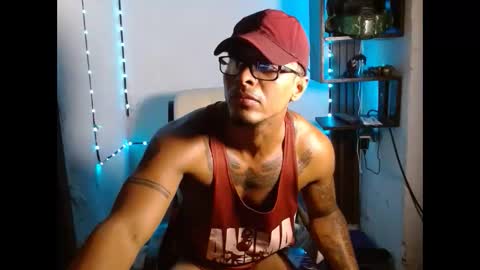 Snapshot of blackmen117uncs chatting on November 25, 1:38 am blackmen117uncs online show from November 25, 1:38 am