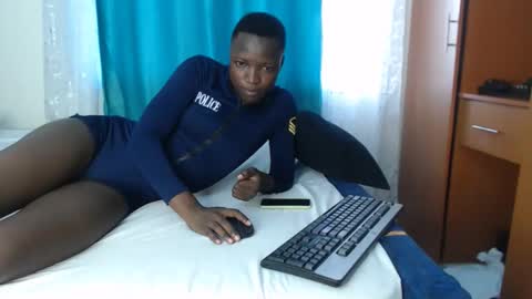 blackpappiy online show from November 8, 3:39 am