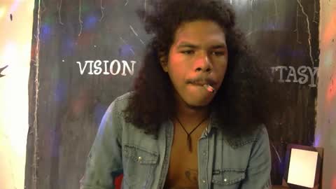 i am D.L online show from January 4, 4:43 pm