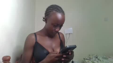 Snapshot of blackprincess25 chatting on September 14, 5:01 pm Lorraine online show from September 14, 5:01 pm