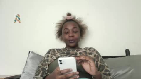 Snapshot of blackqueen888 chatting on January 31, 2:49 pm blackqueen888 online show from January 31, 2:49 pm