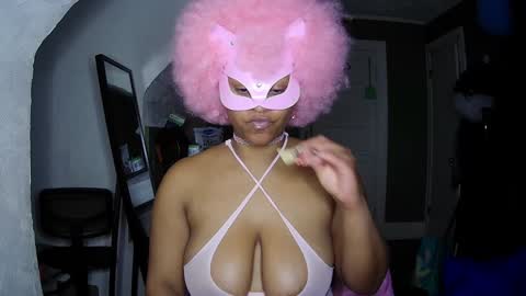 Queen Siren online show from December 15, 10:07 am