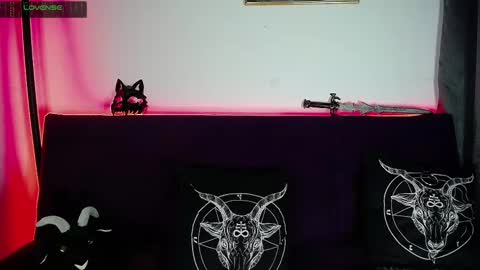 Snapshot of blackwolf_6 chatting on February 23, 9:05 pm Dave online show from February 23, 9:05 pm