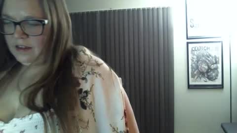 Snapshot of bladesizzo3111 chatting on January 16, 7:38 am bladesizzo3111 online show from January 16, 7:38 am