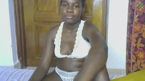 VIVIAN online show from September 16, 2:34 am