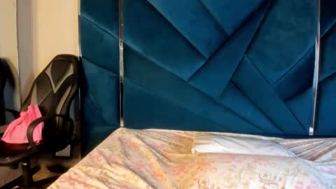 BlairWall online show from November 6, 8:43 pm