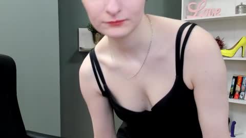 Blair online show from October 2, 6:42 am