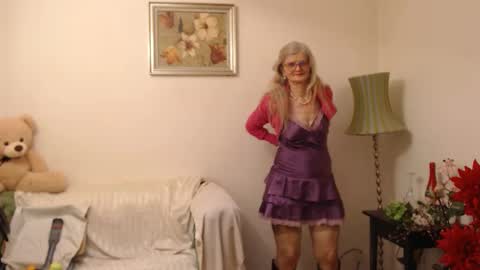 Snapshot of blairfort chatting on January 21, 12:29 pm blairfort online show from January 21, 12:29 pm