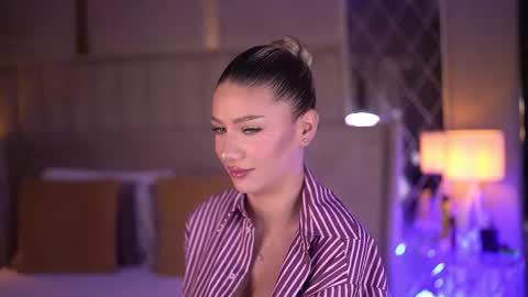 BlairSanders online show from December 19, 7:32 pm