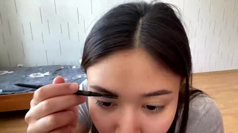 Mila online show from April 15, 8:21 am