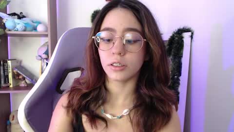 Snapshot of blairvicent chatting on December 27, 12:12 pm online show from December 27, 12:12 pm