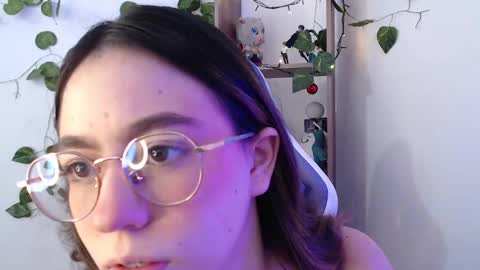 Snapshot of blairvicent chatting on February 7, 12:06 pm online show from February 7, 12:06 pm