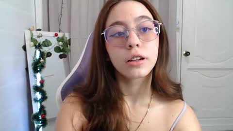 Snapshot of blairvicent chatting on November 28, 1:03 pm online show from November 28, 1:03 pm