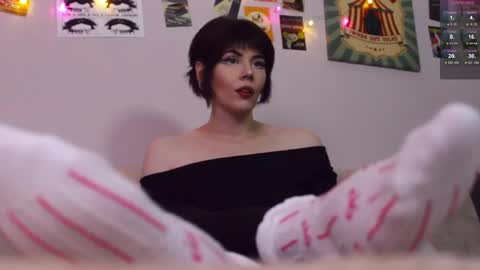 Britney online show from April 19, 5:12 pm