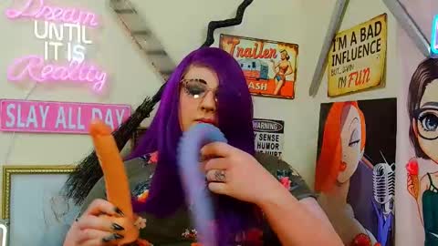 Blakely Morningstar   online show from April 9, 5:07 am