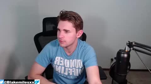 Snapshot of blakemiles2 chatting on February 12, 3:51 am Blake Miles online show from February 12, 3:51 am