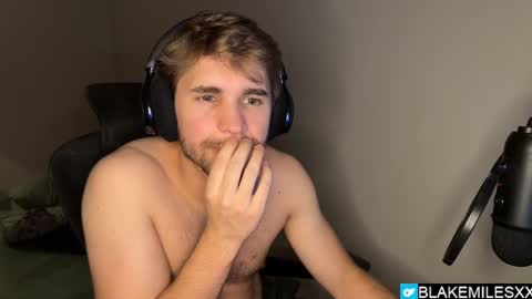 Snapshot of blakemiles2 chatting on October 9, 1:47 am Blake Miles online show from October 9, 1:47 am