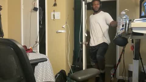 Snapshot of blakjag chatting on October 24, 1:13 am Blackjag00 online show from October 24, 1:13 am