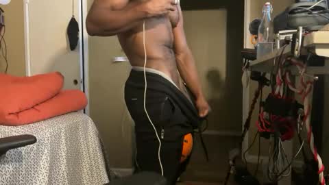 Snapshot of blakjag chatting on November 6, 2:01 am Blackjag00 online show from November 6, 2:01 am