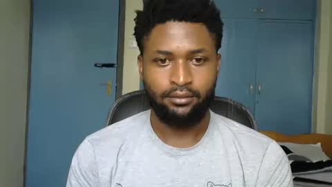 blakmoufaka online show from September 28, 5:13 am