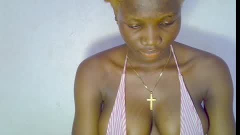 nikky00 online show from February 15, 8:35 am