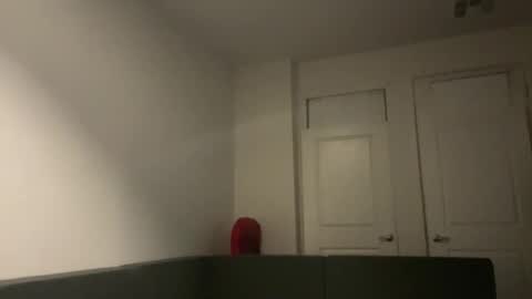 Snapshot of blasian4 chatting on December 20, 5:03 am blasian4 online show from December 20, 5:03 am