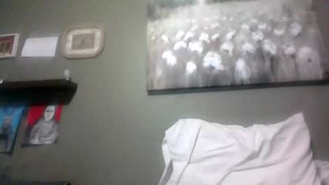 Snapshot of blazeentertainment2025 chatting on December 19, 1:23 am blazeentertainment2025 online show from December 19, 1:23 am