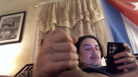 Snapshot of blazinawin chatting on January 27, 11:11 am FreshCut online show from January 27, 11:11 am