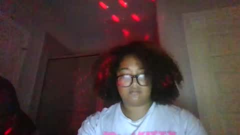 BLESSICA  EDDIE LOVE online show from April 8, 9:37 pm